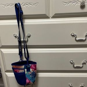 Hydrojug Floral Sleeve